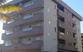 Apartamento 3 quartos Próximo a Praia Grande